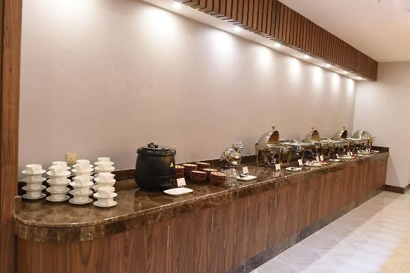 Emerald Hotel Jeddah 4*,